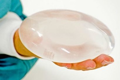 conheca os riscos e beneficios da protese de mama